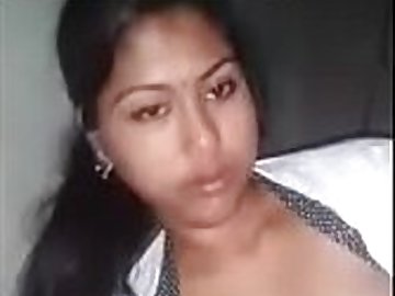 Beautiful Indian girl handjob boyfriend dick and fuck at newPorn4u.com