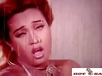 Poly Hot Song Bangla Gorom
