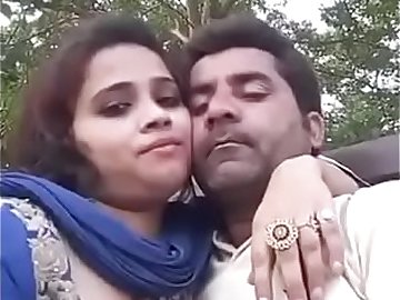 boobs press kissing in park selfi video