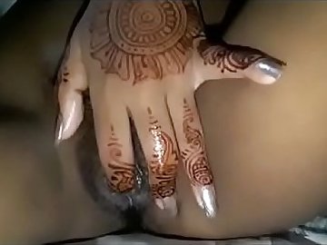 Desi girl pussy fingering at first night very tight pussy