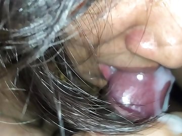 Sexiest Tamil Lady Closeup Cock Sucking with Sperm in Mouth