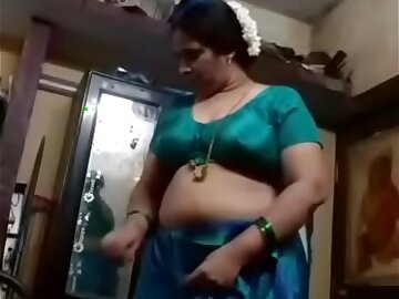 South Indian Bhabhi Homemade Sex MMS