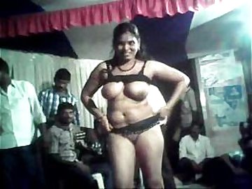 Telugu aunty sex dance in road