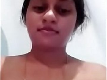 Indian Desi Lady Showing Her Fingering Wet Pussy, Slfie Video For Her Lover