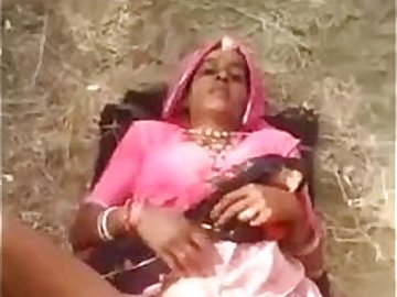 village bhabhi outdoor mms