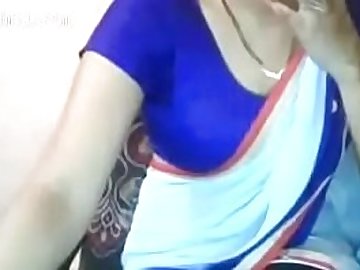 0813165701 TOP 15 DESI INDIAN GIRLS - Web Cam show video chat leaked mms video