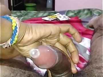 Desi randi putting condom