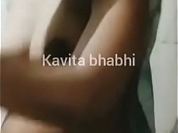 indian slut kavita bhabhi show her big ass and juicy boobs