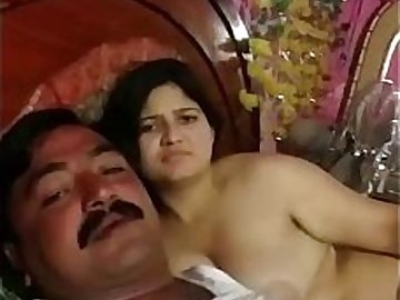 Big Boobs Bhabhi with husband Hindi Audio