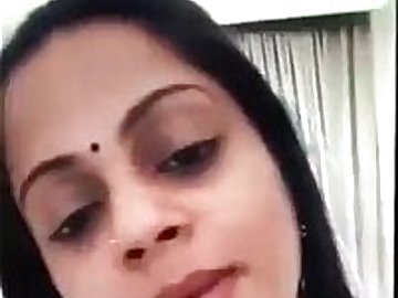 desi housewife calling boyfriend on webcam for big penis and masturbation