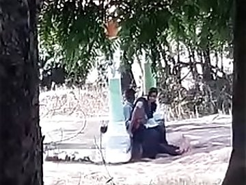 Indian college girl fucked in park