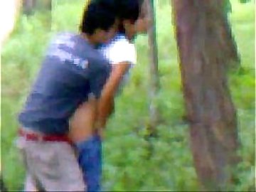 Desi girlfriend outdoor fucking with boyfriend