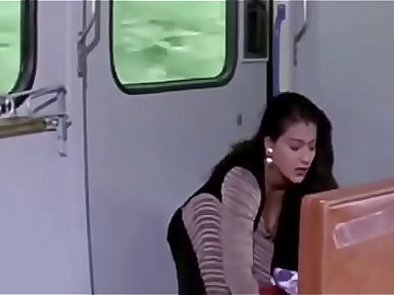 DDLJ Boobs Showing Kajol In Train