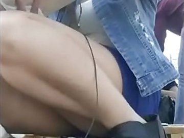 BOKEP jawa surabaya ngintip tempek cewek di jalan