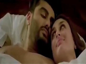 Kareena Kapoor and Arjun Kapoor hot Sex compilation in KI &_ KA