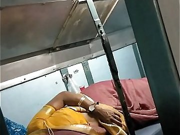 real bhabhi shows boobs in train