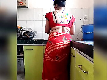 Telugu Aunty Hot Sex In Kitchen With Her Servant