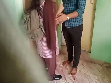 Indian College Couple Chudai MMS Video