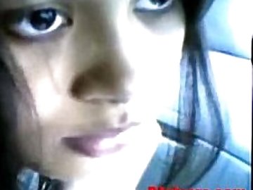 Indian BJgivers.com swallows some sperm in her boyfriend'_s car.